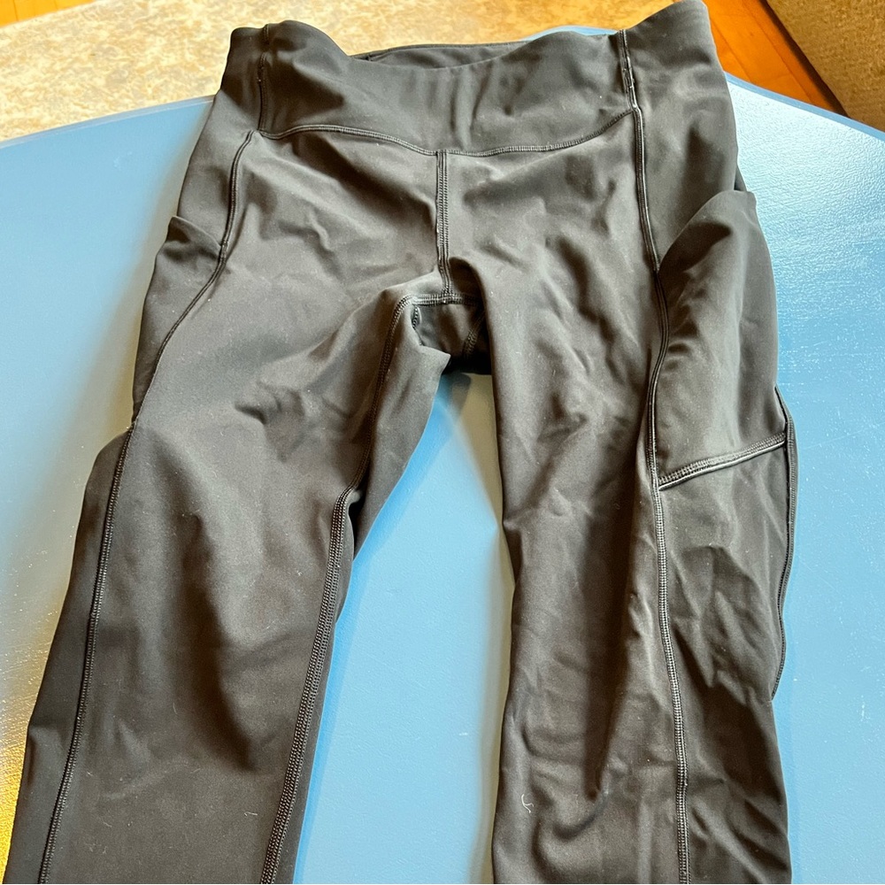 Lululemon Align Cropped Leggings, Size 4, Black